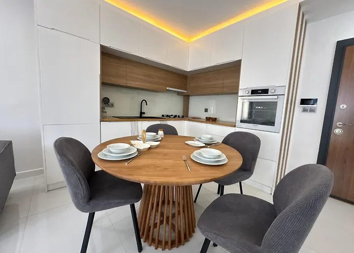 Sweet Apartment Side